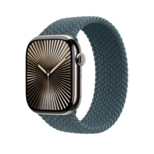 Apple Watch 純正ブレイデッドソロループ 40mm サイズ4 Apple Watch純正「ブレイデッドソロループ」レビュー。本体が軽く